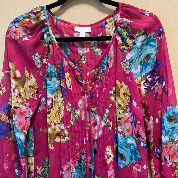 ✨BRAND NEW✨ CHARTER CLUB FUSHIA PINK SHEER BLOUSE WITH FLOWER PRINT - Picture 2 of 11